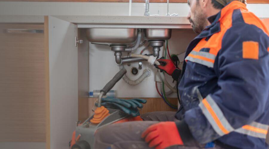 Professional slab leak plumber services in Lampe, MO